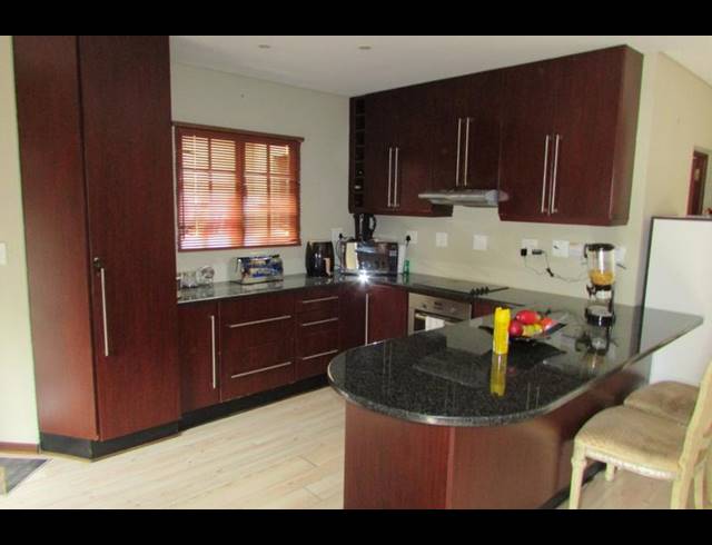 3 BEDROOM HOUSE FOR SALE IN WHITE RIVER CENTRAL